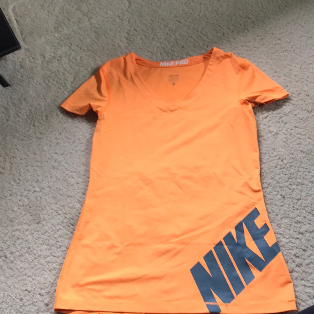 NIKE PRO spandex T-shirt